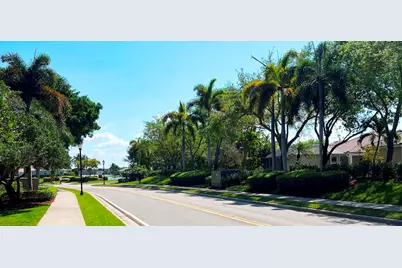 668 Willow Bend Road, Weston, FL 33327 - Photo 76
