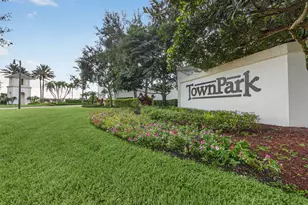 11316 SW Barton Way, Port Saint Lucie, FL 34987 - Photo 2