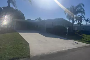 8125 9th Hole Dr, Port Saint Lucie, FL 34952 - Photo 20