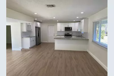 2751 NE 26th Terrace, Boca Raton, FL 33431 - Photo 6