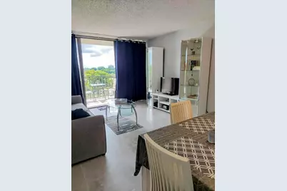 1830 Embassy Drive #605, West Palm Beach, FL 33401 - Photo 4