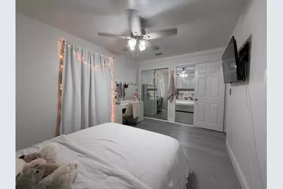 709 Caddie Place, West Palm Beach, FL 33409 - Photo 14