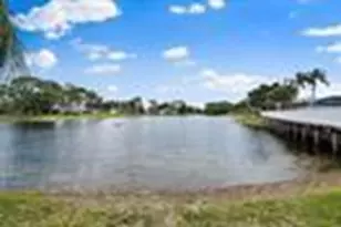 440 Pine Glen Ln, Greenacres, FL 33463 - Photo 14