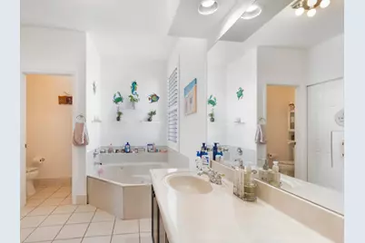 6025 Indian Forest Circle, Lake Worth, FL 33463 - Photo 32