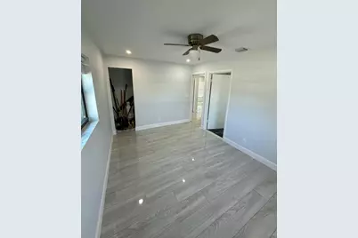 122 SW 12th Avenue, Delray Beach, FL 33444 - Photo 10