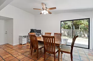 1007 Raintree Ln, Palm Beach Gardens, FL 33410 - Photo 14