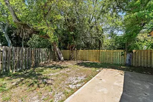 1007 Raintree Ln, Palm Beach Gardens, FL 33410 - Photo 42