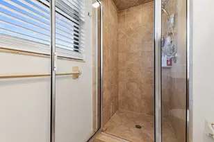 1007 Raintree Ln, Palm Beach Gardens, FL 33410 - Photo 32