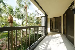 2450 Presidential Way, West Palm Beach, FL 33401 - Photo 40