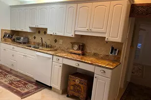 2057 Cambridge C, Deerfield Beach, FL 33442 - Photo 1