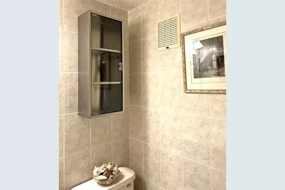 2057 Cambridge C #2057, Deerfield Beach, FL 33442 - Photo 26