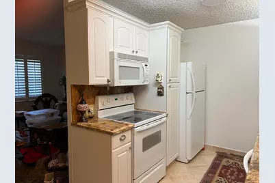 2057 Cambridge C #2057, Deerfield Beach, FL 33442 - Photo 6