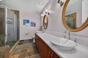 2631 NE 14th Ave, Wilton Manors, FL 33334 - Photo 18