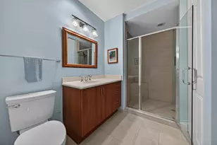 2631 NE 14th Ave, Wilton Manors, FL 33334 - Photo 22