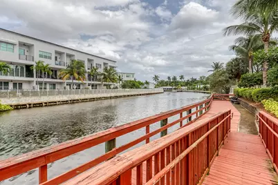 2631 NE 14th Avenue #406, Wilton Manors, FL 33334 - Photo 4