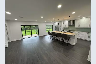 10908 SE Hobart Street, Jupiter, FL 33469 - Photo 2