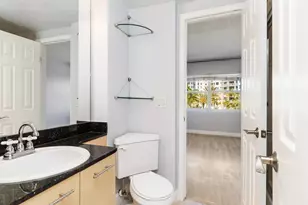 3250 NE 28th St, Fort Lauderdale, FL 33308 - Photo 18