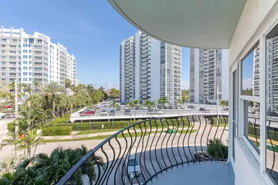 3250 NE 28th Street #404, Fort Lauderdale, FL 33308 - Photo 28