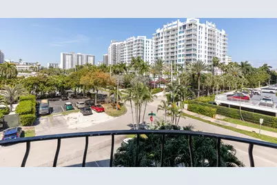 3250 NE 28th Street #404, Fort Lauderdale, FL 33308 - Photo 22