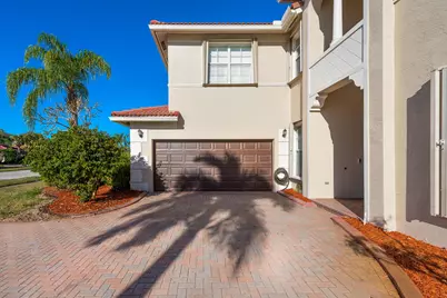 102 Ibisca Terrace, Royal Palm Beach, FL 33411 - Photo 4