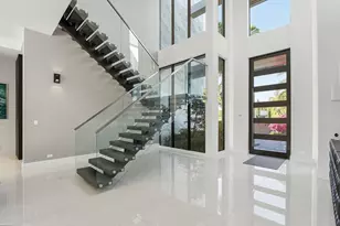 749 Bamboo Dr, Boca Raton, FL 33432 - Photo 10