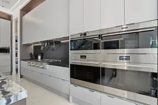 749 Bamboo Dr, Boca Raton, FL 33432 - Photo 18