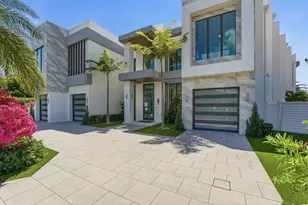 749 Bamboo Dr, Boca Raton, FL 33432 - Photo 4