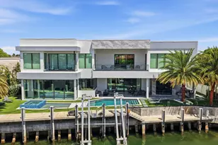 749 Bamboo Dr, Boca Raton, FL 33432 - Photo 24