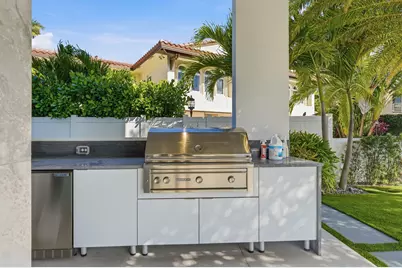 749 Bamboo Drive, Boca Raton, FL 33432 - Photo 82