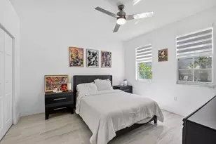 533 NE 3rd Ave, Fort Lauderdale, FL 33301 - Photo 8