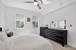 533 NE 3rd Ave, Fort Lauderdale, FL 33301 - Photo 10