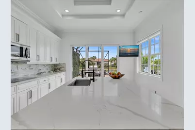 10982 NW 81st Manor, Parkland, FL 33076 - Photo 18