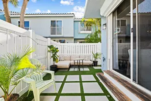 1074 Jeffery St, Boca Raton, FL 33487 - Photo 4