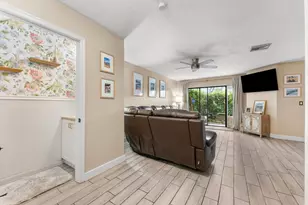 12176 Pasadena Way, Boynton Beach, FL 33437 - Photo 4