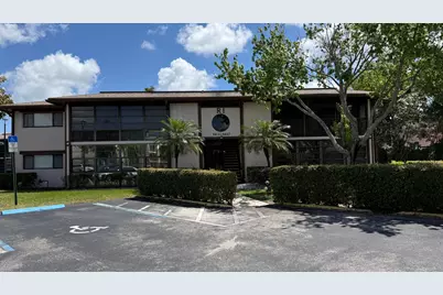 9419 S Belfort Circle #Unit 9419, Tamarac, FL 33321 - Photo 2