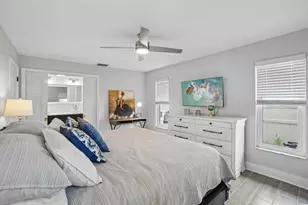 2376 Armour Dr, Dunedin, FL 34698 - Photo 12