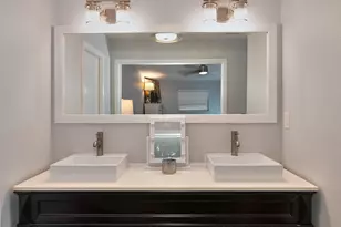 2376 Armour Dr, Dunedin, FL 34698 - Photo 20