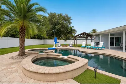 2376 Armour Drive, Dunedin, FL 34698 - Photo 2