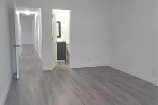 980 SW 76th Ave, North Lauderdale, FL 33068 - Photo 14