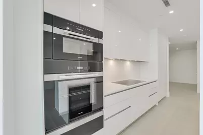 220 Lake Shore Drive #704, Lake Park, FL 33403 - Photo 2