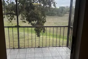 6301 N Falls Cir Dr, Lauderhill, FL 33319 - Photo 8