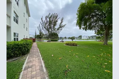 4096 Westbury H #4096, Deerfield Beach, FL 33442 - Photo 18
