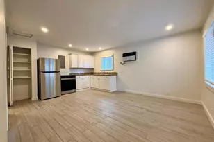 1215 NE 17th Ave, Fort Lauderdale, FL 33304 - Photo 4