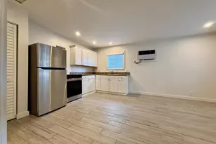 1215 NE 17th Ave, Fort Lauderdale, FL 33304 - Photo 1