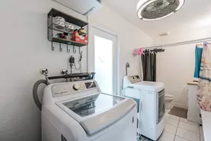 607 NW 1st Terrace, Deerfield Beach, FL 33441 - Photo 12