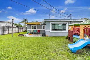 607 NW 1st Terrace, Deerfield Beach, FL 33441 - Photo 24