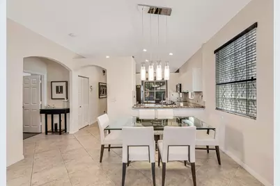 8202 Bellafiore Way, Boynton Beach, FL 33472 - Photo 12