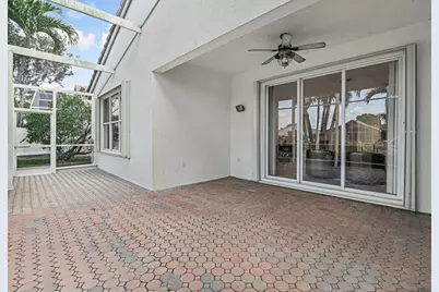 8202 Bellafiore Way, Boynton Beach, FL 33472 - Photo 36