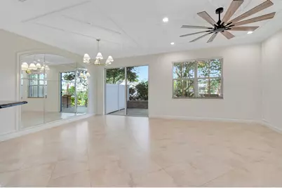 100 W Prive Circle, Delray Beach, FL 33445 - Photo 8