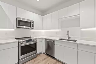 41 SW Seminole St, Stuart, FL 34994 - Photo 12